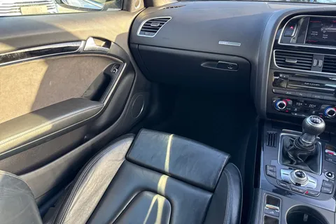 YY66GKZ Audi A5 Cabriolet 2.0 TDI S line Special Edition Plus Euro 6 (s/s) 2dr Thumbnail #20