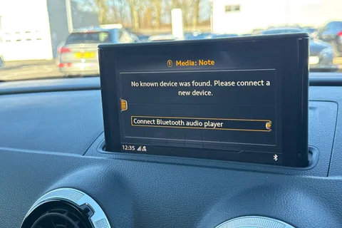 SM20VLG Audi A3 2.0 TDI 35 Black Edition Sportback S Tronic Euro 6 (s/s) 5dr Thumbnail #38