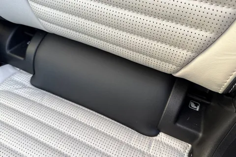 KJ73NVH Land Rover Discovery Sport 1.5 P300e Dynamic HSE 5dr Thumbnail #38