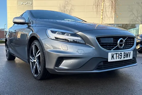 KT19BWV Volvo V40 1.5 T3 R-Design Edition Auto Euro 6 (s/s) 5dr Thumbnail #25