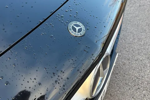 PF68FFG Mercedes-Benz A Class 1.5 A180d Sport (Executive) 7G-DCT Euro 6 (s/s) 5dr Thumbnail #24