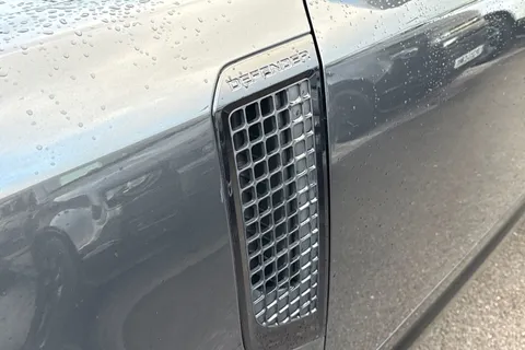 HG73FDA Land Rover Defender 130 3.0 D300 Outbound 5dr Thumbnail #42