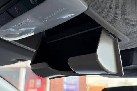 LT73SDX Nissan Qashqai 1.3 DIG-T MHEV Acenta Premium XTRON Euro 6 (s/s) 5dr Thumbnail #45