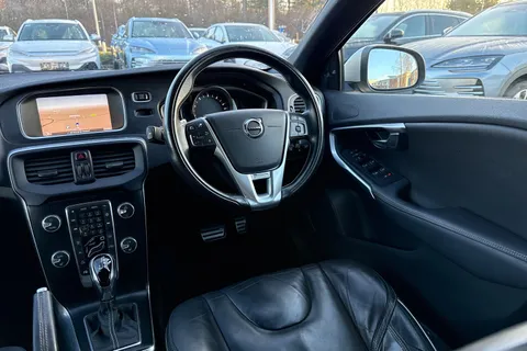 KT19BWV Volvo V40 1.5 T3 R-Design Edition Auto Euro 6 (s/s) 5dr Thumbnail #33