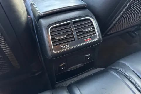 YY66GKZ Audi A5 Cabriolet 2.0 TDI S line Special Edition Plus Euro 6 (s/s) 2dr Thumbnail #33