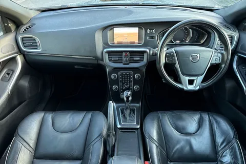 KT19BWV Volvo V40 1.5 T3 R-Design Edition Auto Euro 6 (s/s) 5dr Thumbnail #34