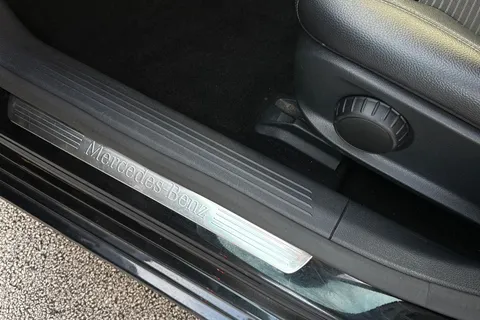 PF68FFG Mercedes-Benz A Class 1.5 A180d Sport (Executive) 7G-DCT Euro 6 (s/s) 5dr Thumbnail #34