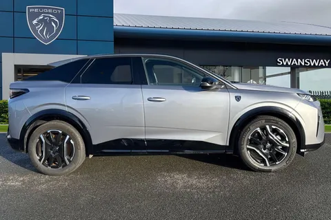 KM25DLO PEUGEOT E-3008 73kWh GT Auto 5dr Thumbnail #4