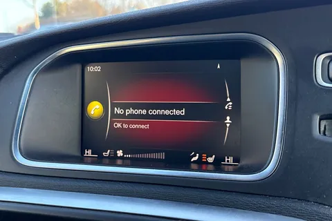 KT19BWV Volvo V40 1.5 T3 R-Design Edition Auto Euro 6 (s/s) 5dr Thumbnail #44