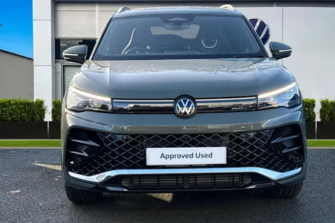 DG75ZPU Volkswagen Tiguan 1.5 eTSI 150 R-Line 5dr DSG Thumbnail #5