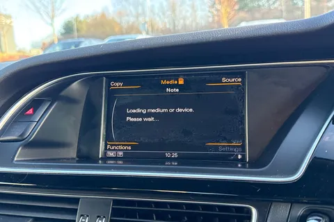 YY66GKZ Audi A5 Cabriolet 2.0 TDI S line Special Edition Plus Euro 6 (s/s) 2dr Thumbnail #47