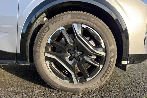 KM25DLO PEUGEOT E-3008 73kWh GT Auto 5dr Thumbnail #10