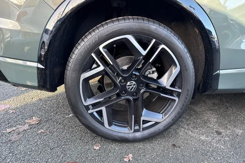 DG75ZPU Volkswagen Tiguan 1.5 eTSI 150 R-Line 5dr DSG Thumbnail #10