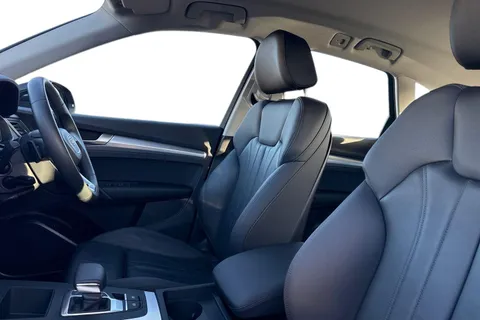 BT23RWW Audi Q5 Sport 40 TDI quattro 204 PS S tronic Thumbnail #17