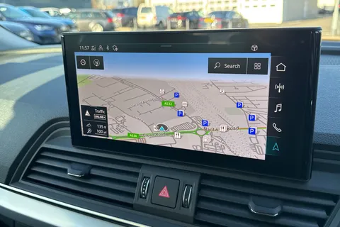 BT23RWW Audi Q5 Sport 40 TDI quattro 204 PS S tronic Thumbnail #18