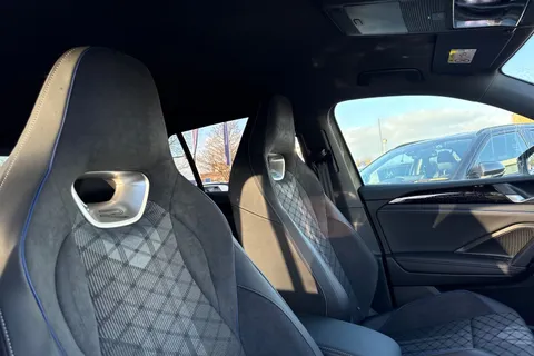 DG75ZPU Volkswagen Tiguan 1.5 eTSI 150 R-Line 5dr DSG Thumbnail #23