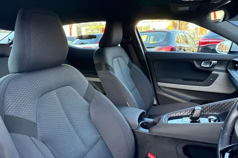 OV23EWW Polestar Polestar 2 Single Motor 78kWh Long Range Fastback Auto FWD 5dr Thumbnail #24