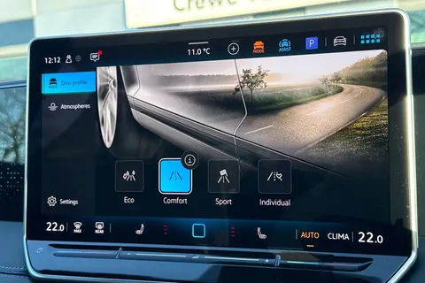 DG75ZPU Volkswagen Tiguan 1.5 eTSI 150 R-Line 5dr DSG Thumbnail #29