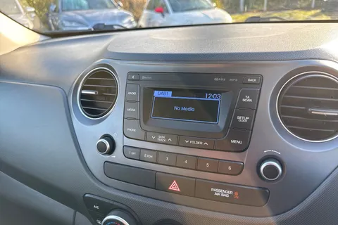 DP66ENY Hyundai I10 1.0 SE Euro 6 5dr Thumbnail #32