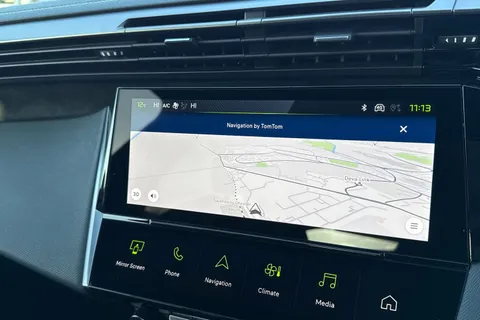 KM25WNT PEUGEOT 408 1.2 HYBRID GT Fastback e-DSC6 Euro 6 (s/s) 5dr Thumbnail #17