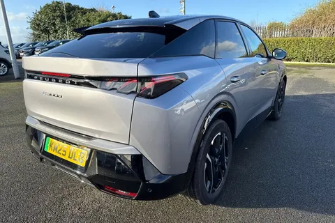 KM25DLO PEUGEOT E-3008 73kWh GT Auto 5dr Thumbnail #36