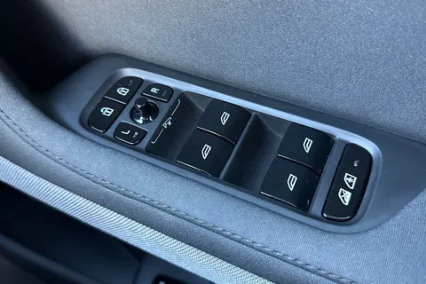 OV23EWW Polestar Polestar 2 Single Motor 78kWh Long Range Fastback Auto FWD 5dr Thumbnail #41