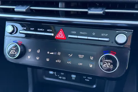 LA24EYT Hyundai Tucson 1.6 T-GDi Ultimate Auto Euro 6 (s/s) 5dr Thumbnail #23