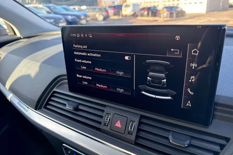 BT23RWW Audi Q5 Sport 40 TDI quattro 204 PS S tronic Thumbnail #43