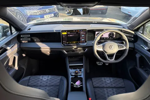 DG75ZPU Volkswagen Tiguan 1.5 eTSI 150 R-Line 5dr DSG Thumbnail #46