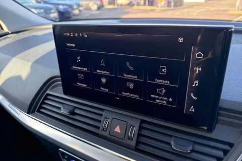 BT23RWW Audi Q5 Sport 40 TDI quattro 204 PS S tronic Thumbnail #49