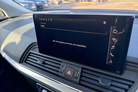 BT23RWW Audi Q5 Sport 40 TDI quattro 204 PS S tronic Thumbnail #51