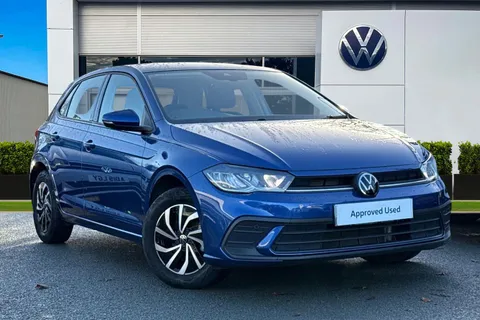 DA72SWZ Volkswagen Polo 1.0 TSI Life 5dr | Parking Sensors | App Connect Thumbnail #1