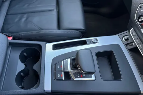 BT23RWW Audi Q5 Sport 40 TDI quattro 204 PS S tronic Thumbnail #55