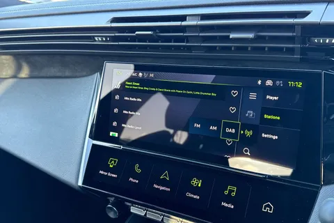 KM25WNT PEUGEOT 408 1.2 HYBRID GT Fastback e-DSC6 Euro 6 (s/s) 5dr Thumbnail #41