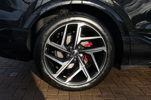 KR25VAA Audi Q6 E-Tron Q6 SUV Edition 1 e-tron performance  225,00 kW Thumbnail #11