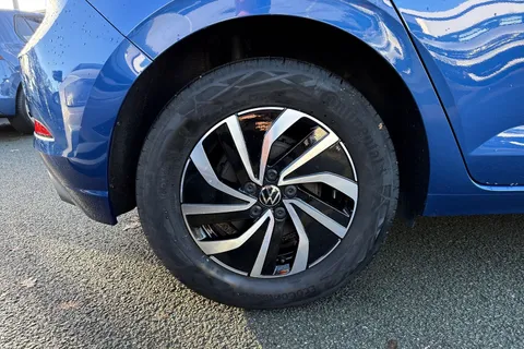 DA72SWZ Volkswagen Polo 1.0 TSI Life 5dr | Parking Sensors | App Connect Thumbnail #10