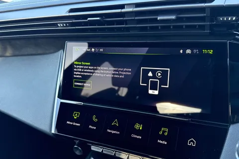 KM25WNT PEUGEOT 408 1.2 HYBRID GT Fastback e-DSC6 Euro 6 (s/s) 5dr Thumbnail #44