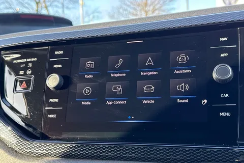 DA72SWZ Volkswagen Polo 1.0 TSI Life 5dr | Parking Sensors | App Connect Thumbnail #16