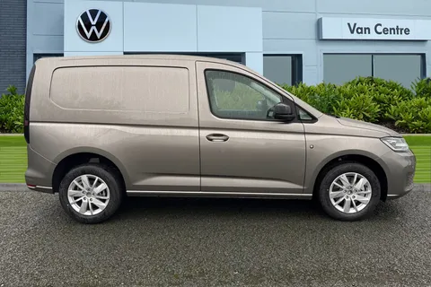 CX75JWC Volkswagen Caddy 2.0 TDI C20 Commerce Pro DSG SWB Euro 6 (s/s) 5dr Thumbnail #4