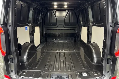 CX75JUK Volkswagen Transporter 2.0 TDI T28 Commerce Pro Auto FWD SWB Euro 6 (s/s) 5dr Thumbnail #7