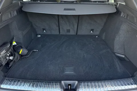 BL25SZT Audi Q5 SUV Edition 1 TDI quattro 204 PS S tronic Thumbnail #8