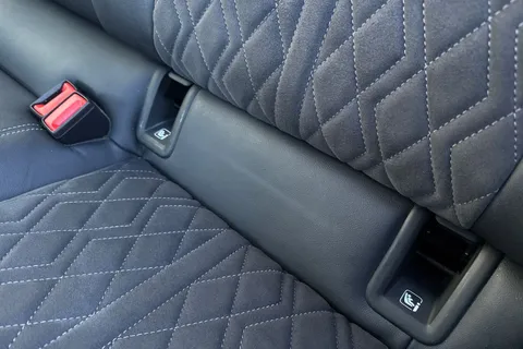 KR25VAA Audi Q6 E-Tron Q6 SUV Edition 1 e-tron performance  225,00 kW Thumbnail #37