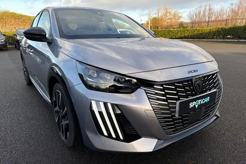 KO74XLB PEUGEOT 208 1.2 PureTech GT Euro 6 (s/s) 5dr Thumbnail #9