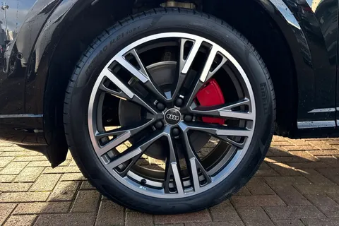 BL25SZT Audi Q5 SUV Edition 1 TDI quattro 204 PS S tronic Thumbnail #13