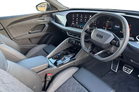 BL25SZT Audi Q5 SUV Edition 1 TDI quattro 204 PS S tronic Thumbnail #15