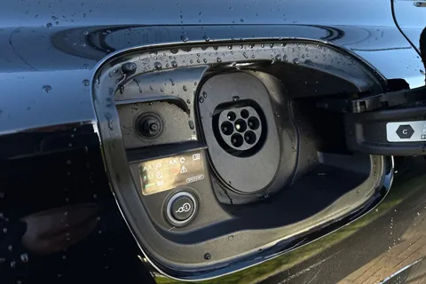 KR25VAA Audi Q6 E-Tron Q6 SUV Edition 1 e-tron performance  225,00 kW Thumbnail #43