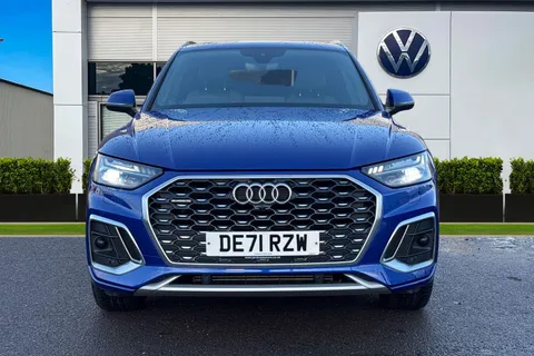 DE71RZW Audi Q5 2.0 TFSI 45 S line Sportback S Tronic quattro Euro 6 (s/s) 5dr Thumbnail #7