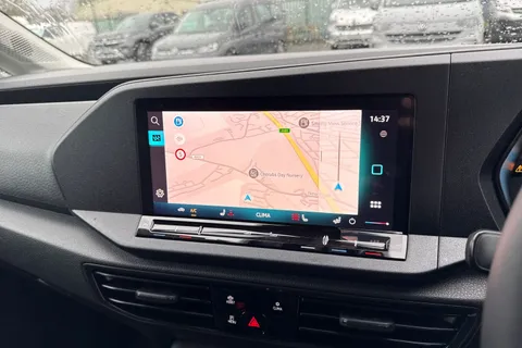 CX75JWC Volkswagen Caddy 2.0 TDI C20 Commerce Pro DSG SWB Euro 6 (s/s) 5dr Thumbnail #17