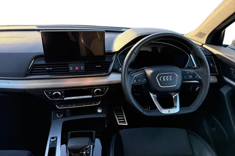GL21FND Audi Q5 2.0 TDI 40 S line S Tronic quattro Euro 6 (s/s) 5dr Thumbnail #19
