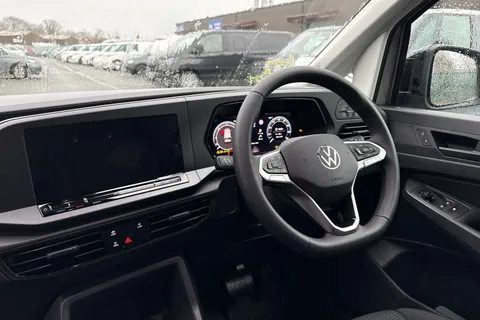 CX75JWC Volkswagen Caddy 2.0 TDI C20 Commerce Pro DSG SWB Euro 6 (s/s) 5dr Thumbnail #18
